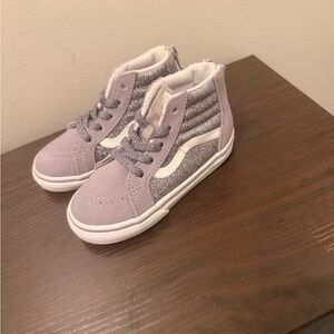 Grey 8c vans